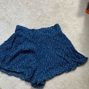 AE Patterned Shorts Size Small